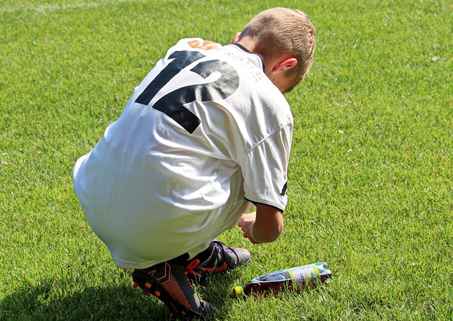 “致命失误+空蓝不进+防守漏人”只剩下激情的威少是否走到了退役的边缘？湖人球迷这场景我熟！.
