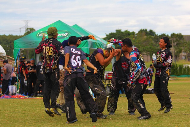 力往往能在 力往往能在